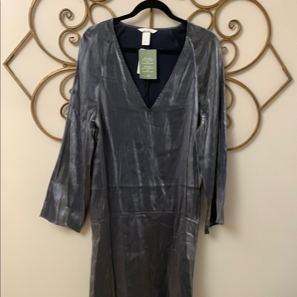 Gray Sheath Dress with V-Neck and 3/4 Sleeves for Cocktail